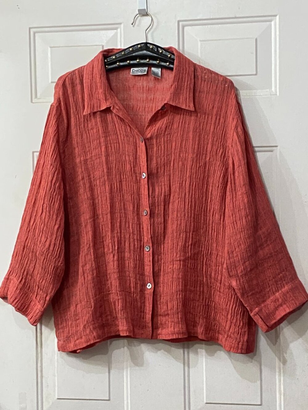 Chicos Womens Linen Gauze Crinkle Sz 3 (XL) Rust Blouse Button Up 3/4 Sleeve